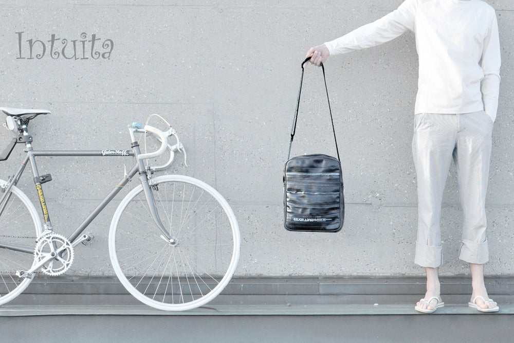Retro Handmade Recycled Bicycle Tire Shoulder Bag With Grey Edges Intuita Shop